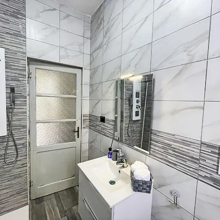Ferienhaus Francesca By Interhome Quattordio